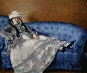 Portrat der Frau Manet auf blauem Sofa